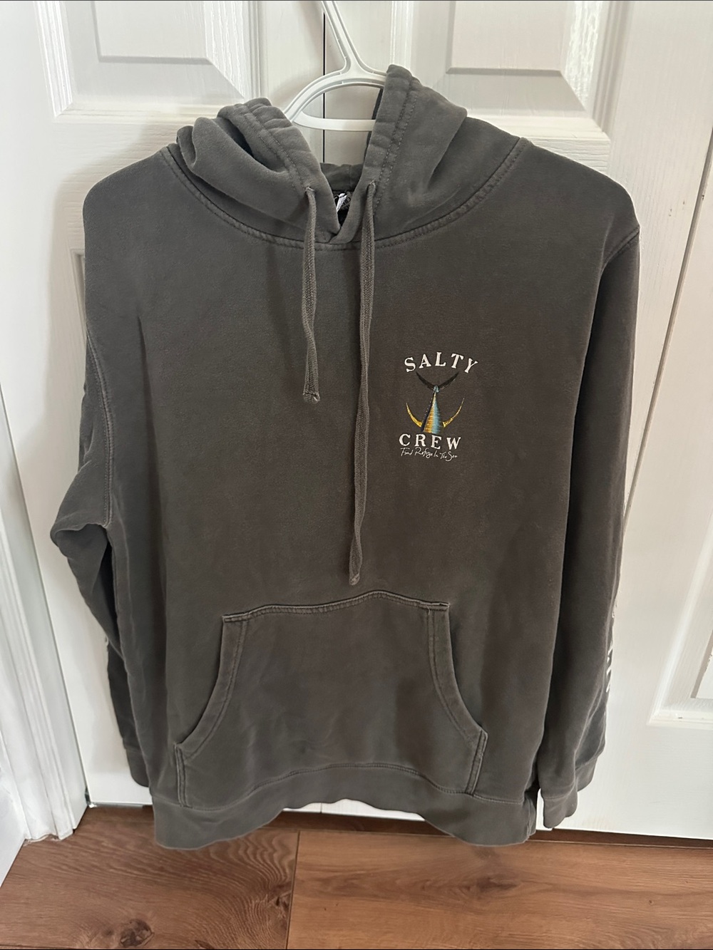 Salty Crew Grey Pullover Hoodie